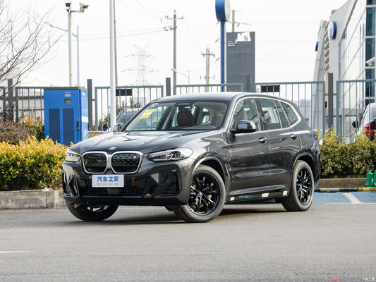 Veicoli BMW EV di medie dimensioni SUV Puro elettrico Nuovo BMW IX3 2024 Automotive