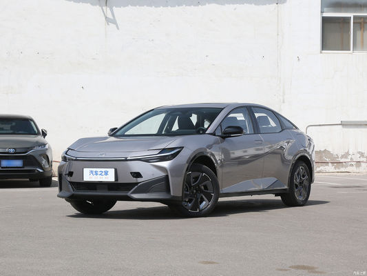 Veicolo leggero Toyota EV BZ3 Sedan elettrico 2024 Elite PRO