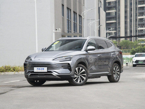 4x4 BYD Song Plus EV Sedans Plug In Electric Cars Green